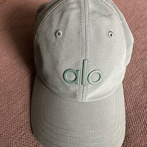 ALO Yoga NWT Green Baseball Cap
